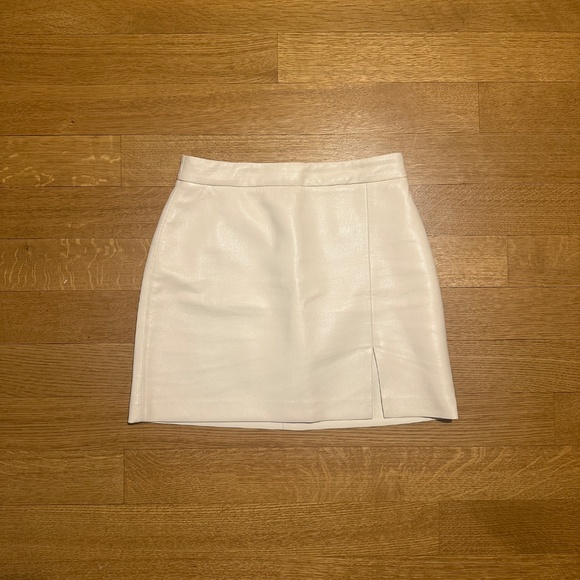 Wilfred Patio Mini Skirt - Size 2 - Picture 2 of 2